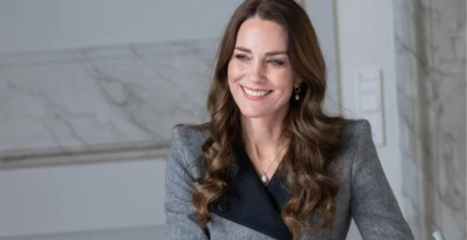Kate Middleton, İngiltere’nin en sevilen kraliyet üyesi seçildi
