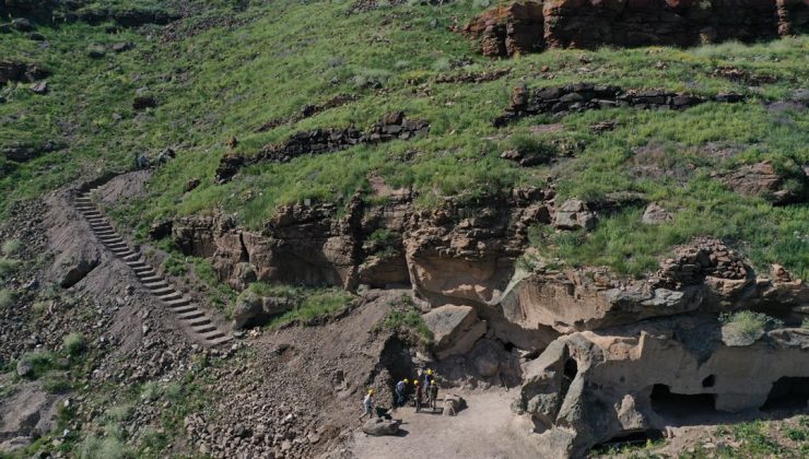 Anadolu’daki ilk kaya mescit olduğu değerlendirilen mağara turizme kazandırılıyor